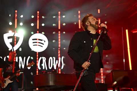 Counting Crows Won’t Cancel Australian Tour, But Duritz Warns Others Will After Bluesfest Collapse