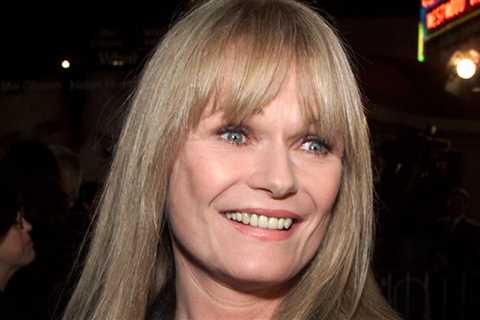 'Superman' Star Valerie Perrine Dead at 82