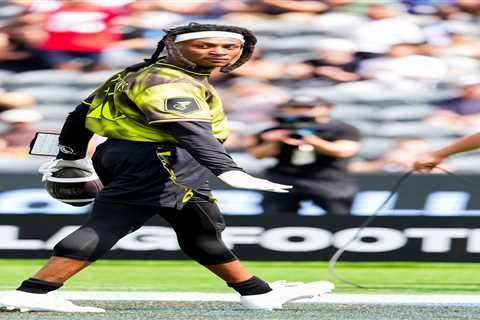 DeAndre Hopkins open to Kyler Murray reunion after QB’s Vikings signing