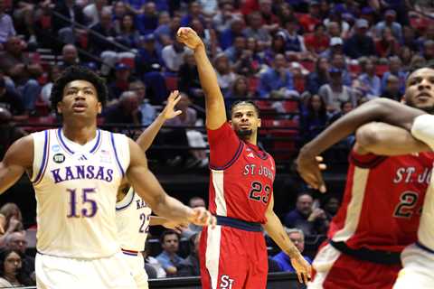 Bryce Hopkins makes St. John’s March Madness history as shooting tear continues