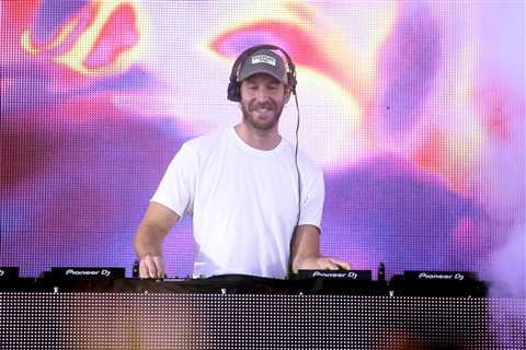 Calvin Harris & Kasabian’s ‘Release the Pressure’ Rules WARM Global Dance Radio Chart for Third Week