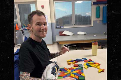 New Found Glory's Chad Gilbert Recovering After Brain Tumors Removed