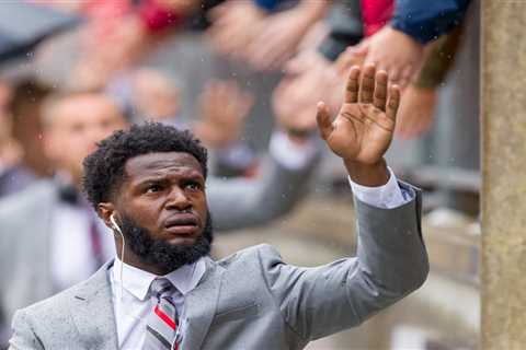 Ex-Ohio State cornerback facing decades in prison over string of bank robberies