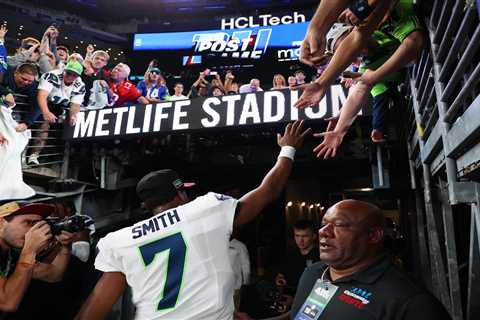 Aaron Glenn gives Geno Smith full-throated endorsement: ‘He’s our guy’