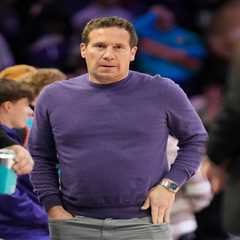 Michigan State’s Tom Izzo ‘talked seriously’ about Suns head coachig job last summer