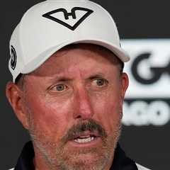 Phil Mickelson Won't Play In Masters, Cites Family 'Personal Health Matter'