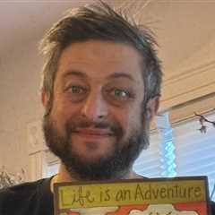 'Bob's Burgers' Eugene Mirman Thanks Heroes for Pulling Him From Wreck