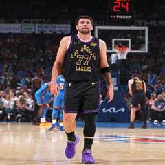 Luka Doncic leaves Lakers-Thunder with left hamstring injury