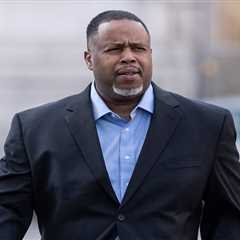 Ex-NBA player Damon Jones expected to plead guilty in mob-tied gambling sweep