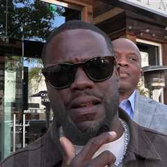 Kevin Hart Praises Mark Wahlberg's Grueling 4 AM Gym Routine