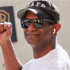 'Doogie Howser, M.D.' Star Rif Hutton Dead at 73