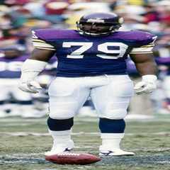 Doug Martin, former Vikings star, dead at 68