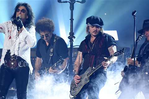 Johnny Depp's Hollywood Vampires Fighting Promoter Over Axed Slovakia Concert
