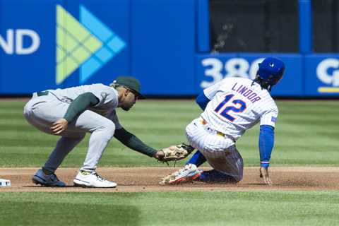 Flailing Mets booed off field as they get swept by A’s for fifth straight loss