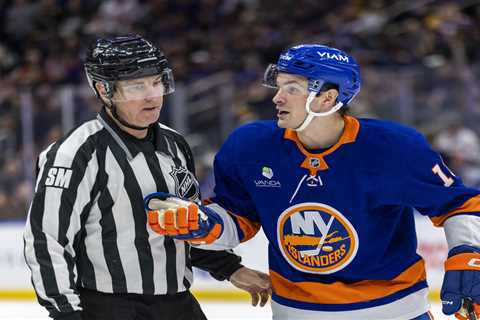 Islanders’ breakup day grounded in ‘miserable’ reality of missing playoffs: ‘Absolutely sucks’