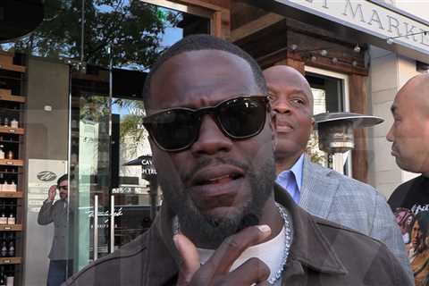 Kevin Hart Praises Mark Wahlberg's Grueling 4 AM Gym Routine