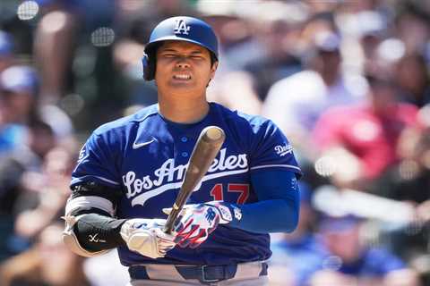 Blake Treinen, Edwin Díaz struggle as Dodgers lose two straight for first time this year