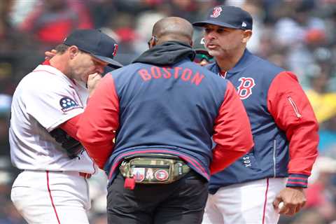 Yankees-hating Red Sox pitcher Sonny Gray headed to IL after leaving start