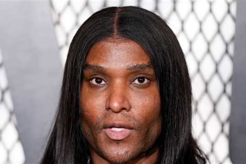 Law Roach Calls Out Delta Airlines After Not Getting His 'Lay Flat' Seat