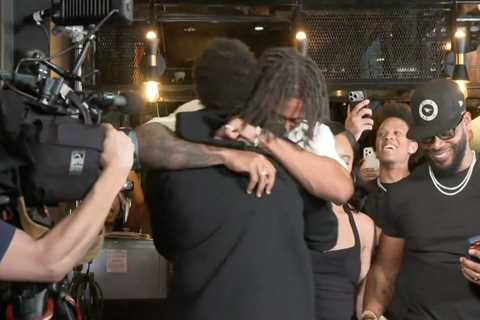 Terrell brothers reunite on Falcons in touching 2026 NFL Draft moment