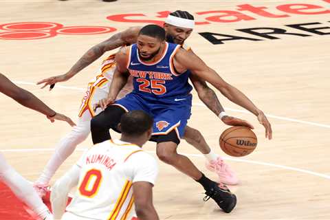 Mike Brown sticks with starting Mikal Bridges but benches him down stretch again