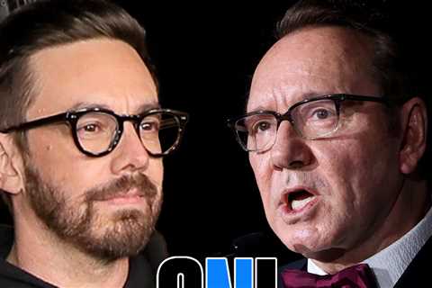 Lonely Island's Jorma Taccone Says Kevin Spacey Made Him Uncomfortable on 'SNL'