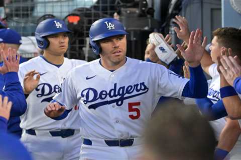 Why Dodgers almost put Freddie Freeman at third base in walk-off win over Marlins