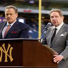 Michael Kay pays homage to John Sterling with Yankees home run call