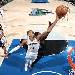 Victor Wembanyama comes up big again to propel Spurs to key Game 3 win over Timberwolves