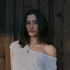 Stella Lefty on Her Hot 100 Hit ‘Boston’ and Blending Musical Genres on New EP: ‘I Don’t Want to..