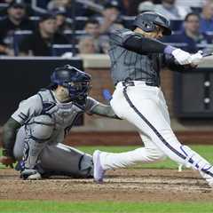 Carlos Mendoza’s club shows resolve after gut punch from Clay Holmes’ injury