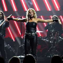 Avery Anna Rocks the 2026 ACM Awards With a ‘Bang’ for ‘Blood Runs Thicker’ Performance