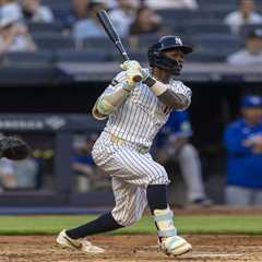 Jazz Chisholm Jr. won’t stop wearing Yankees teammate’s pants, using another’s bat as he stays hot