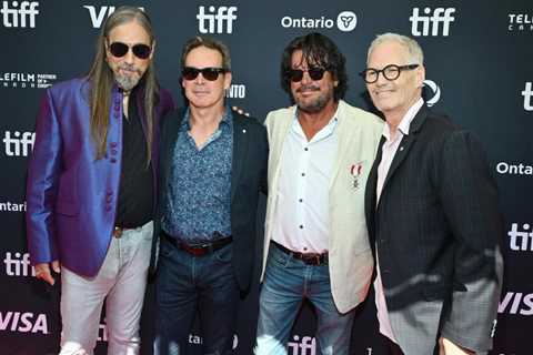 In Canada: The Tragically Hip, Feist & More to Enter Canadian Songwriters Hall of Fame in 2026