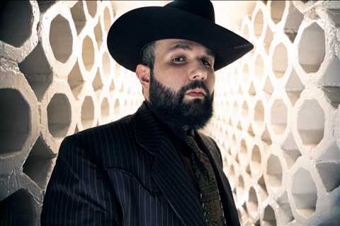 Carín León Closes a Chapter with New Album ‘Muda’: Here’s a Track-by-Track Breakdown
