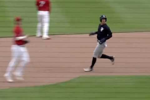 Anthony Volpe called out for mistake on basepaths at Triple-A