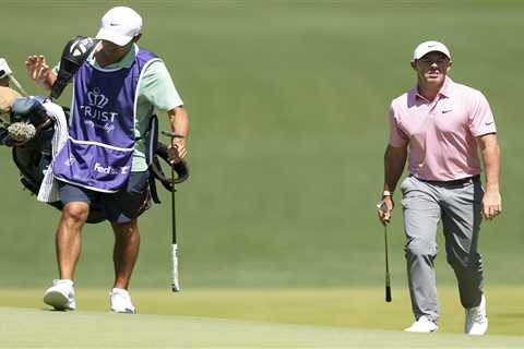 Rory McIlroy limping during final round causes worry for PGA Championship