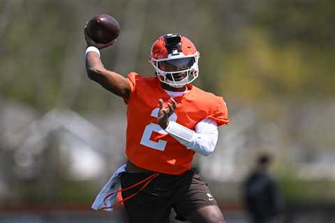 Deion Sanders watched Shedeur make ‘it through hell’ during rookie season