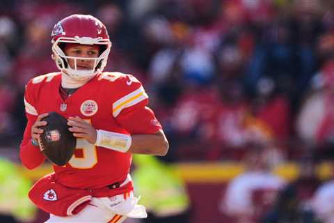 Andy Reid responds to buzz that Patrick Mahomes could return Week 1