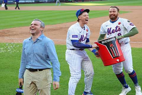 Why Steve Gelbs abruptly left SNY’s broadcast during Mets’ epic comeback win