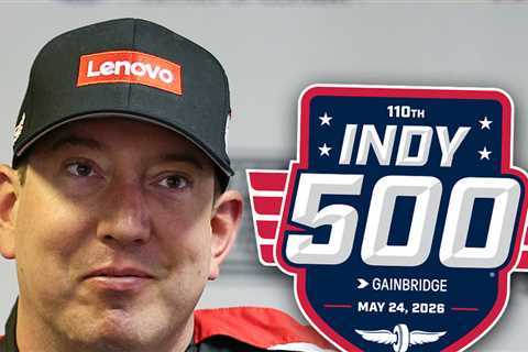 Kyle Busch Honored By Fellow Racers During Lap 18 of Indy 500