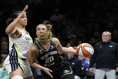 Azzi Fudd, Wings spoil Sabrina Ionescu’s season debut in Liberty’s second straight loss