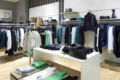Fashion and Finances: How to Balance Personal Style With Smart Spending