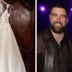 Design Your Dream Wedding, And We'll Tell You Which Hollywood Power Couple You Are