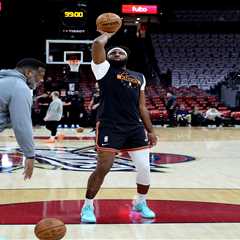 Mitchell Robinson takes part in Knicks’ practice as Game 1 status remains uncertain with broken..