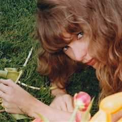 Fans Choose Taylor Swift’s ‘I Knew It, I Knew You’ as This Week’s Favorite New Music