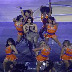 Cardi B flouts MSG’s no-bag rule with $7K Chanel purse — as celebs hit court-side catwalk