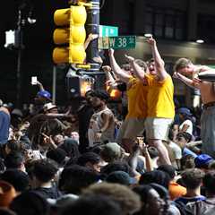NYC abuzz as thousands celebrate Knicks’ stunning Game 4 victory — flooding streets, bars, bodegas: ..
