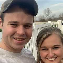 Kendra Duggar Lists Arkansas Family Home As Husband Joseph's Sex Abuse Trial Looms