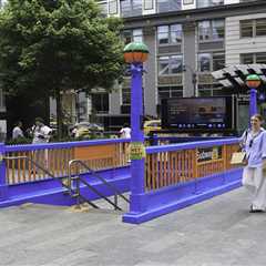 MTA to keep viral Knicks-themed NYC subway entrance through 2026-27 NBA season